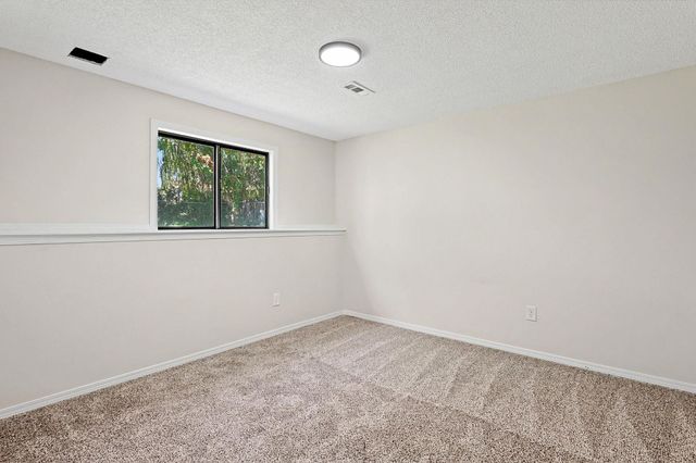 109 S Westview, Derby, KS 67037