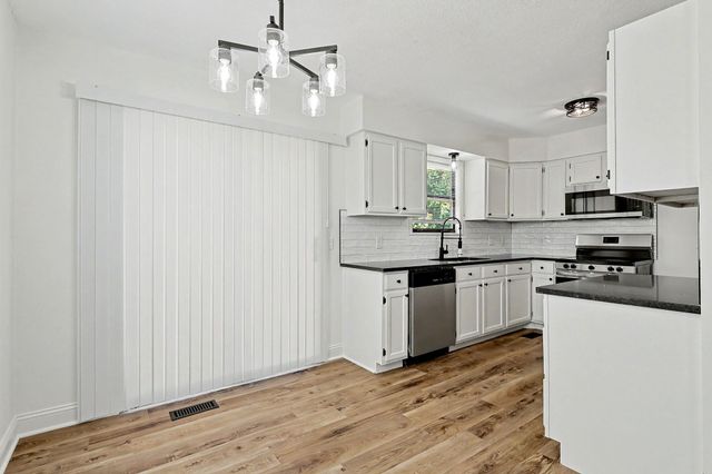 109 S Westview, Derby, KS 67037