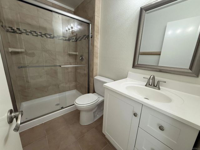 10955 Via Abaca, San Diego, CA 92126