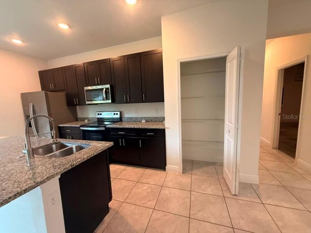 7855 SW 127TH LOOP, Ocala, FL 34473