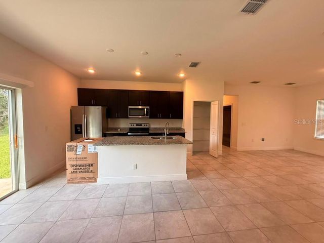 7855 SW 127TH LOOP, Ocala, FL 34473
