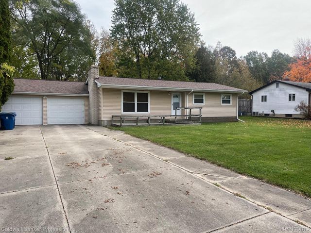 7071 Brittwood Lane, Flint, MI 48507