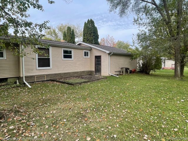 7071 Brittwood Lane, Flint, MI 48507