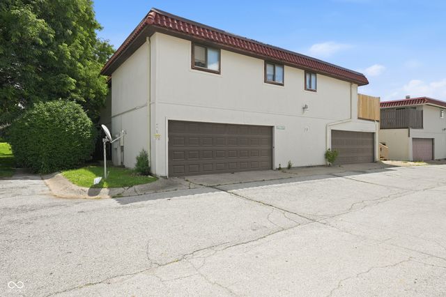 8353 Paso Del Norte Court, Indianapolis, IN 46227