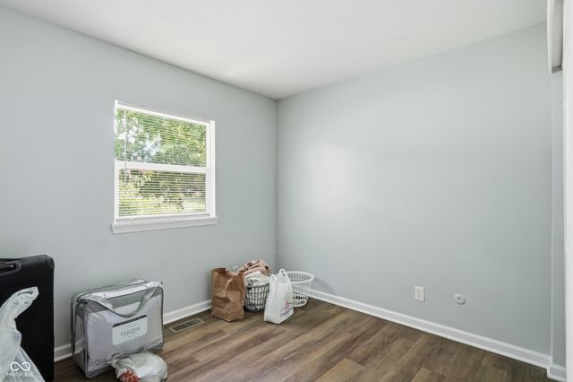 8353 Paso Del Norte Court, Indianapolis, IN 46227