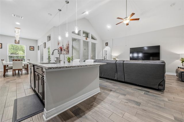 3013 Chalice Well DR, Pflugerville, TX 78660