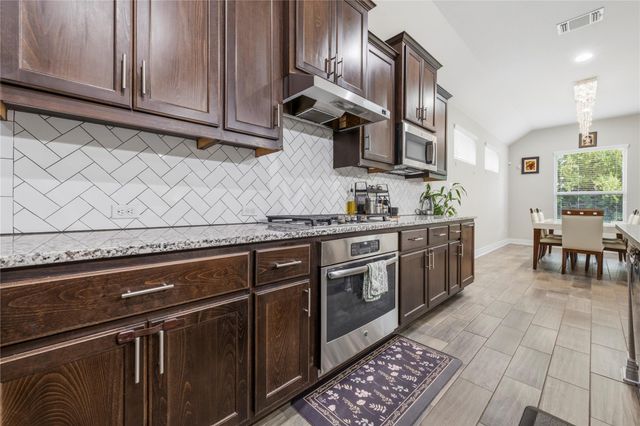 3013 Chalice Well DR, Pflugerville, TX 78660