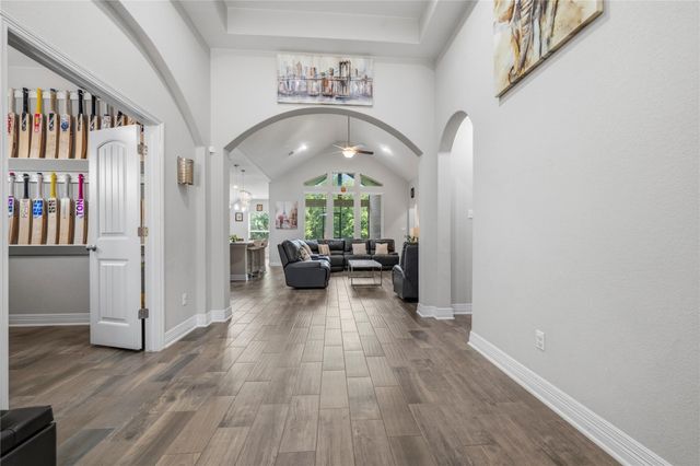 3013 Chalice Well DR, Pflugerville, TX 78660