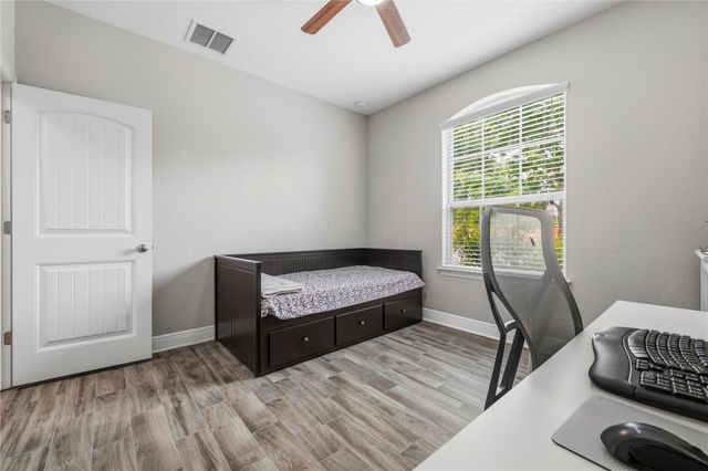 3013 Chalice Well DR, Pflugerville, TX 78660