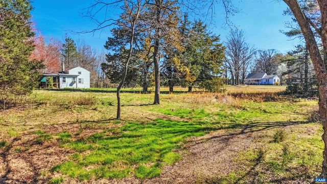 12085 PINHOOK RD, Rockville, VA 23146