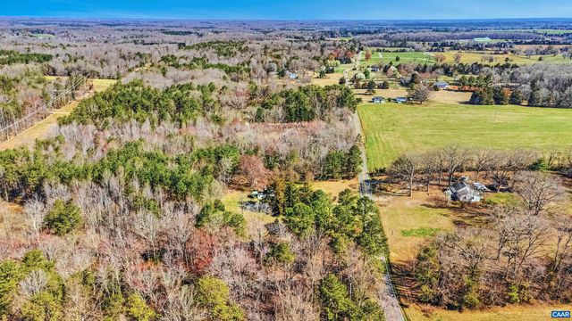 12085 PINHOOK RD, Rockville, VA 23146