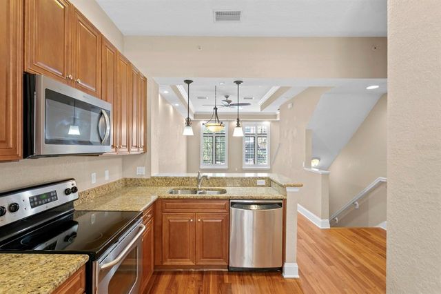 2226 SOHO BAY COURT, Tampa, FL 33606