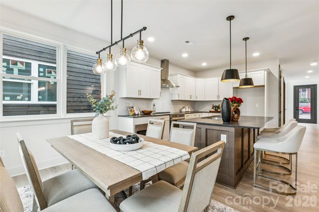 2408 Crestview Drive, Charlotte, NC 28216