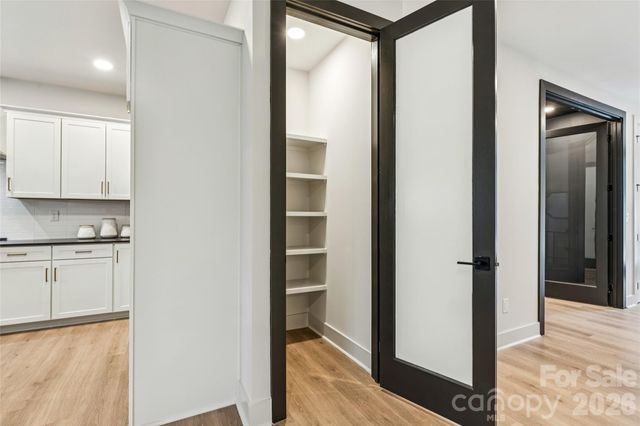 2408 Crestview Drive, Charlotte, NC 28216