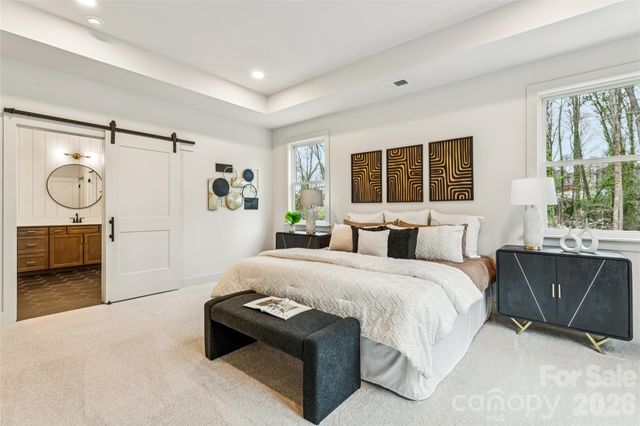 2408 Crestview Drive, Charlotte, NC 28216