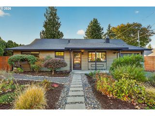 1331 Se 160TH Pl, Portland, OR 97233