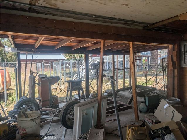 32260 Avenue E, Yucaipa, CA 92399