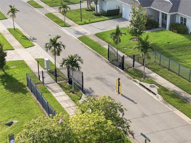 2985 BREEZY MEADOWS DRIVE, Clearwater, FL 33760