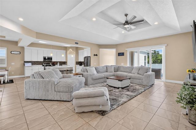 2985 BREEZY MEADOWS DRIVE, Clearwater, FL 33760