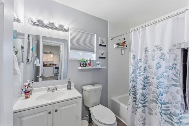 114 WINTER RIDGE CIRCLE, Orlando, FL 32835