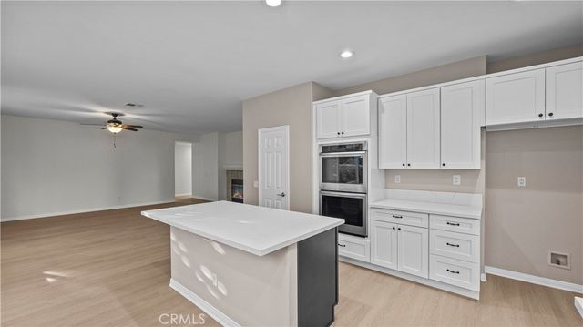 1728 Tamarron, Corona, CA 92883