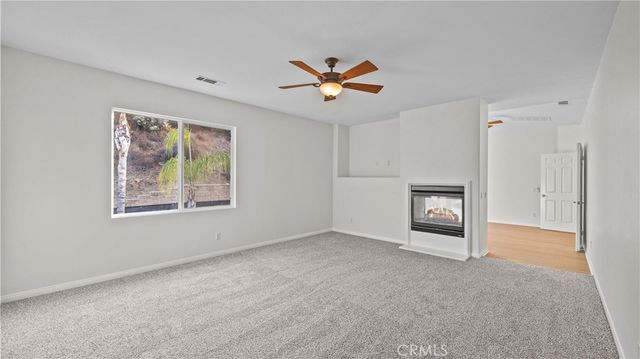 1728 Tamarron, Corona, CA 92883