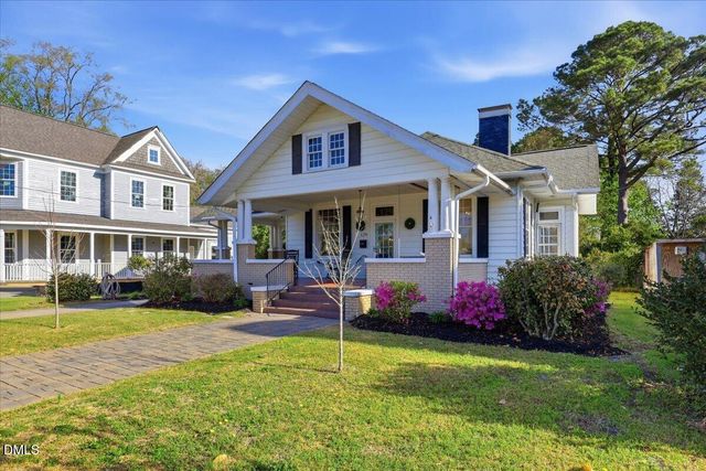 129 E Railroad Street, La Grange, NC 28551