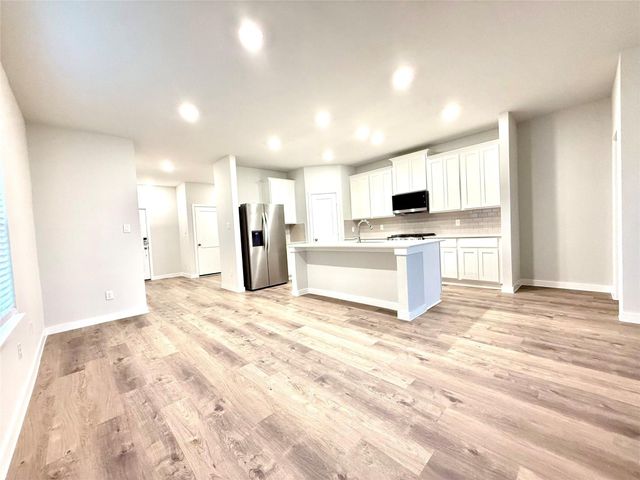 4018 Ancient Honor Drive, Brookshire, TX 77423