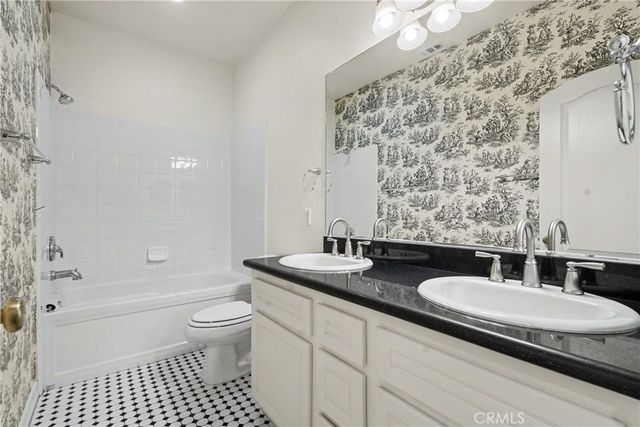 2426 Mary Clare, Corona, CA 92882