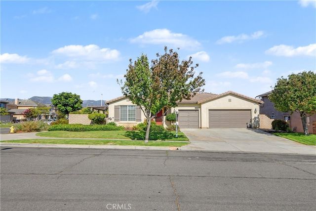 2426 Mary Clare, Corona, CA 92882