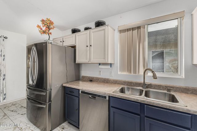 5315 S 28TH Drive, Phoenix, AZ 85041