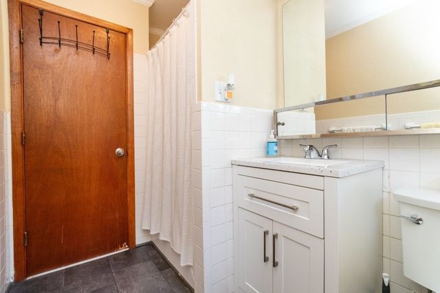 25 Bayberry Dr 4, Sharon, MA 02067