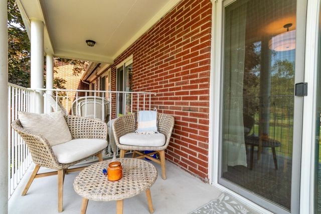 25 Bayberry Dr 4, Sharon, MA 02067