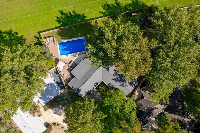 601 Perham Drive, Berea, OH 44017
