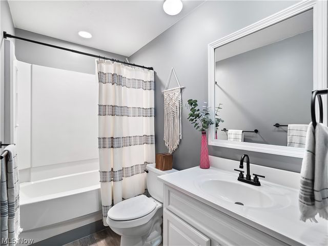 601 Perham Drive, Berea, OH 44017