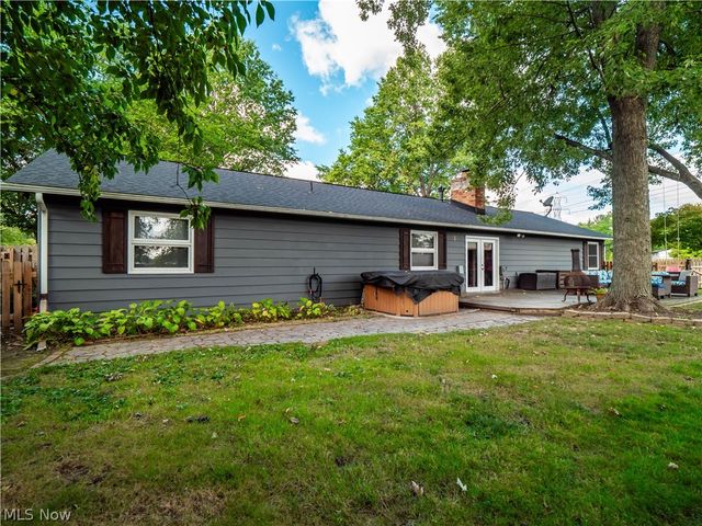 601 Perham Drive, Berea, OH 44017