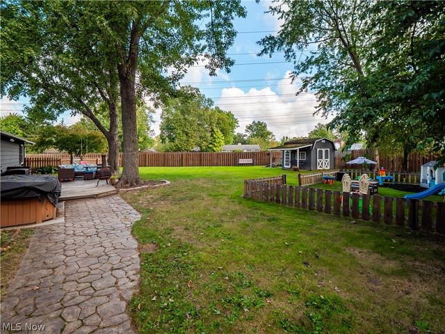 601 Perham Drive, Berea, OH 44017