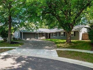 601 Perham Drive, Berea, OH 44017