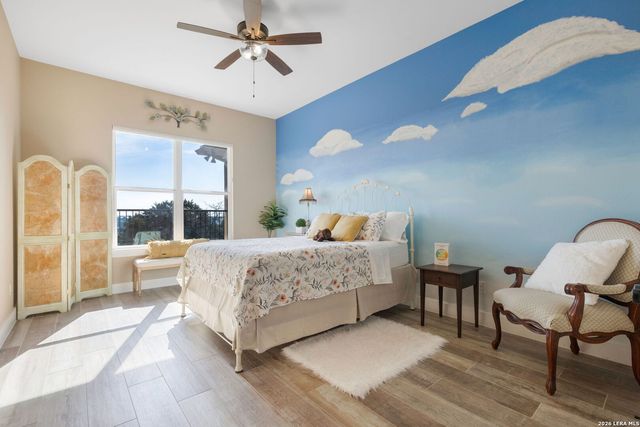 166 Paramount, Kerrville, TX 78028