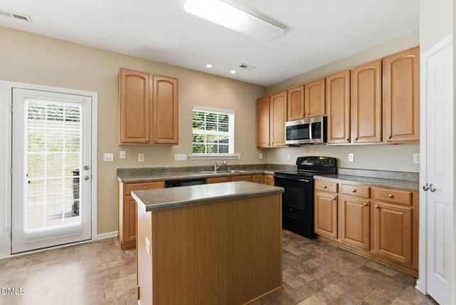 2904 Gross Avenue, Wake Forest, NC 27587