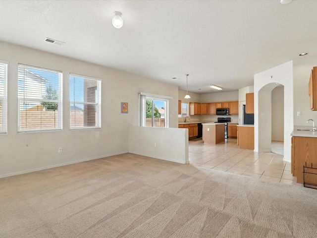 9801 SUN CHASER Trail SW, Albuquerque, NM 87121