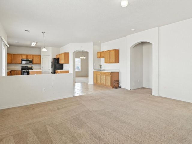 9801 SUN CHASER Trail SW, Albuquerque, NM 87121