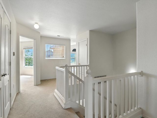 9801 SUN CHASER Trail SW, Albuquerque, NM 87121