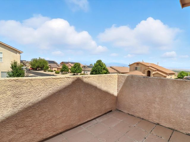 9801 SUN CHASER Trail SW, Albuquerque, NM 87121