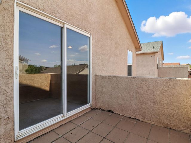 9801 SUN CHASER Trail SW, Albuquerque, NM 87121