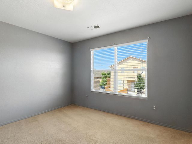 9801 SUN CHASER Trail SW, Albuquerque, NM 87121