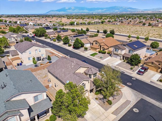 9801 SUN CHASER Trail SW, Albuquerque, NM 87121