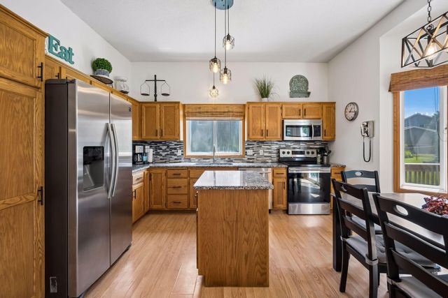 5840 142nd Avenue NW, Anoka, MN 55303