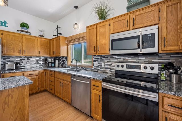 5840 142nd Avenue NW, Anoka, MN 55303