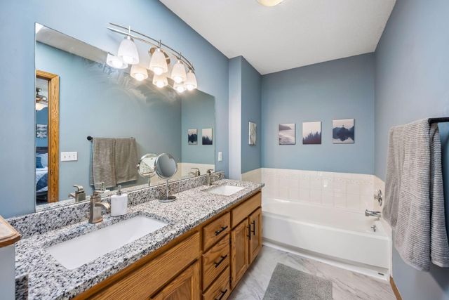 5840 142nd Avenue NW, Anoka, MN 55303